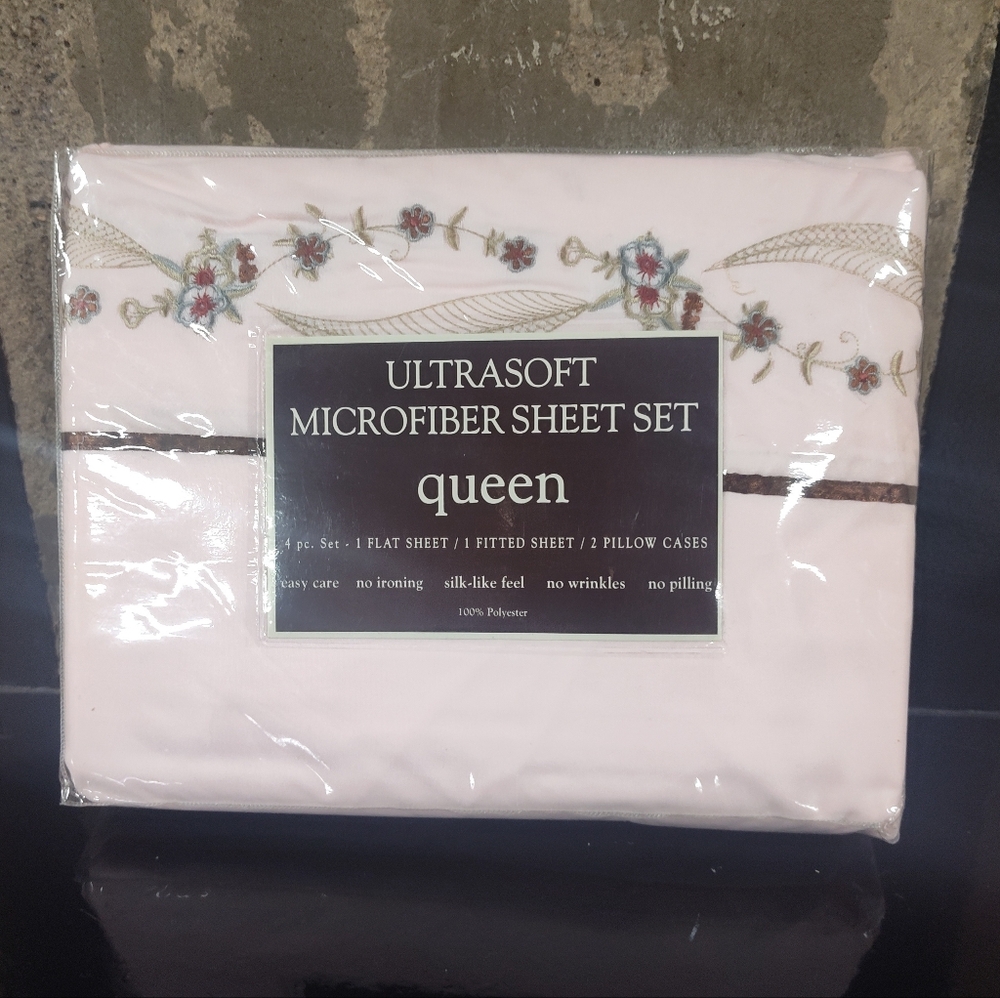 Ultrasoft | NEW Microfiber Queen Sheet Set - Pink